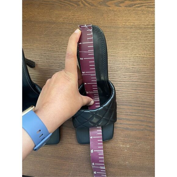 Wild diva Woman’s black heels size 6.5 - Picture 4 of 8